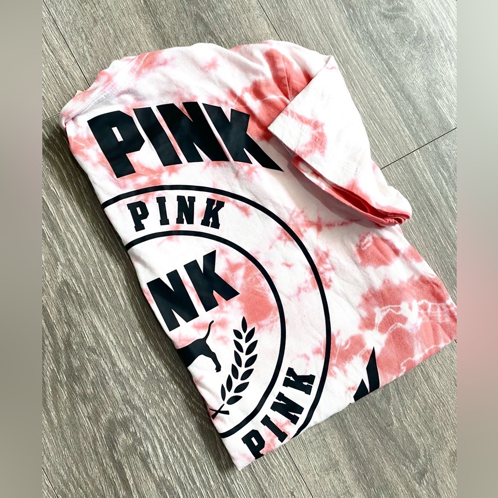 VS PINK TIE DYE OVERSIZED CAMPUS SHORT SLEEVE TEE LOGO PINK/BLK SIZE XS T-SHIRT - Picture 9 of 10